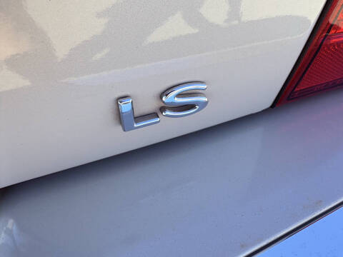 2004 Lincoln LS Luxury