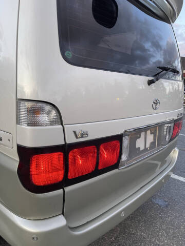 1997 Toyota Granvia