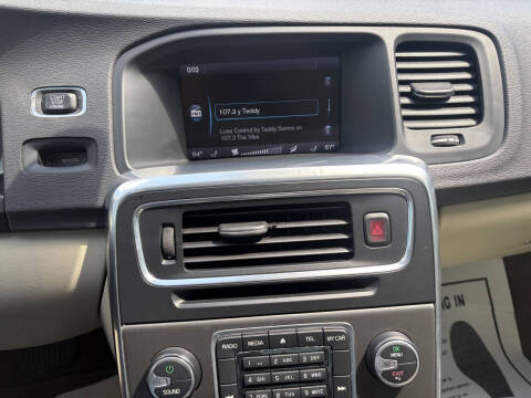 2014 Volvo S60 T5 Platinum