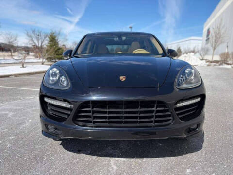 2013 Porsche Cayenne GTS
