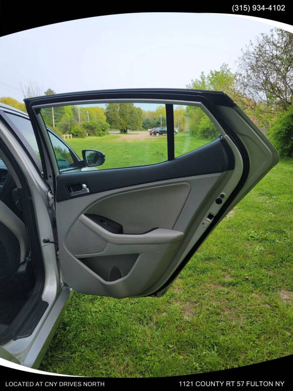 2011 Kia Optima EX Turbo