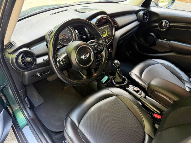 2018 MINI Hardtop 4 Door Cooper