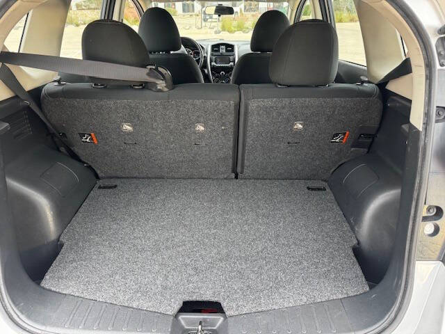 2017 Nissan Versa Note SV