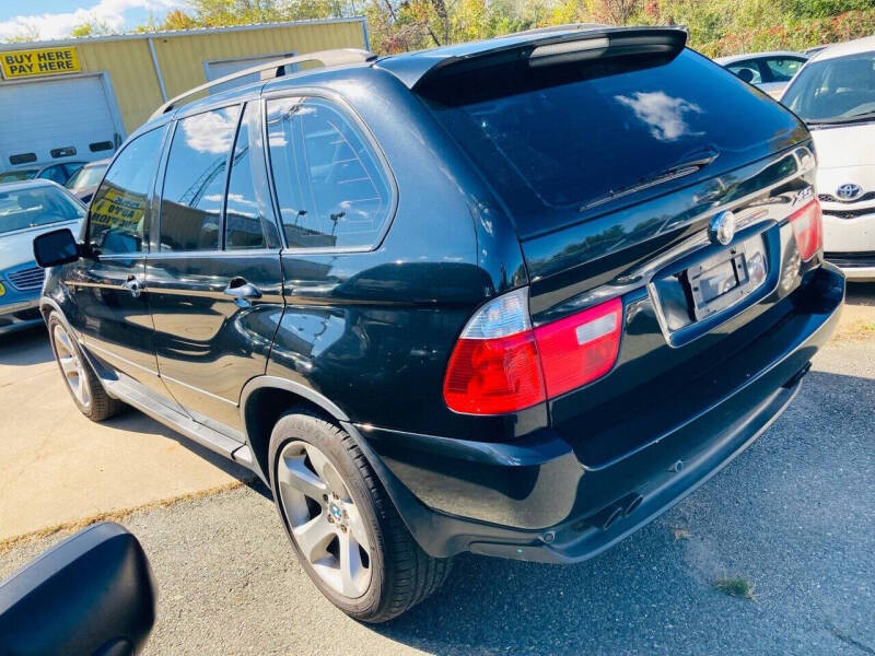 2004 BMW X5 4.4i