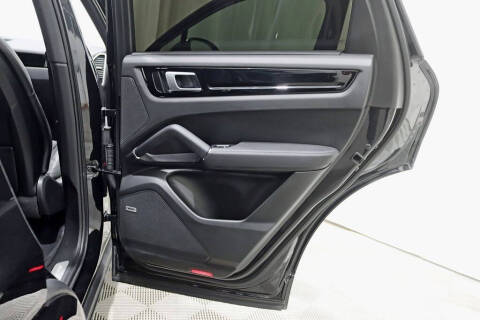 2022 Porsche Cayenne