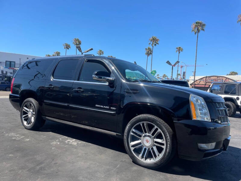2013 Cadillac Escalade ESV Premium