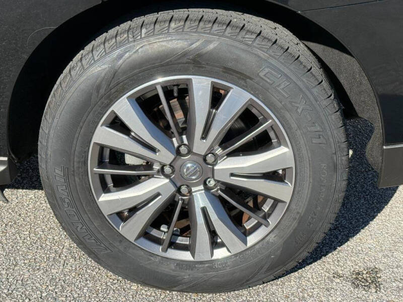 2019 Nissan Pathfinder S