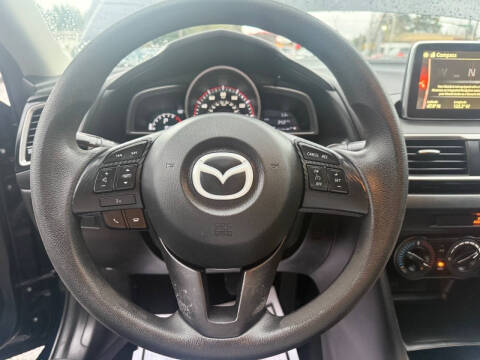 2016 Mazda MAZDA3 i Sport