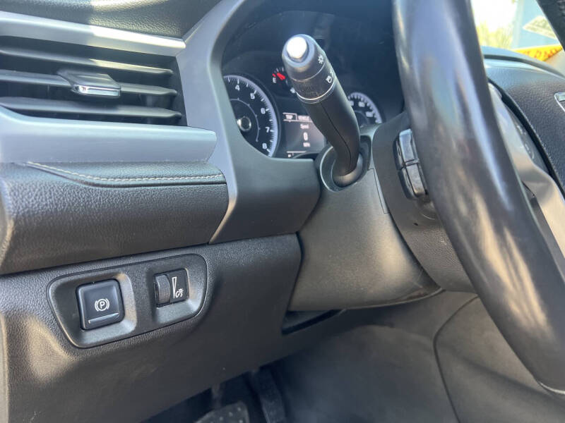 2017 GMC Acadia SLE-1