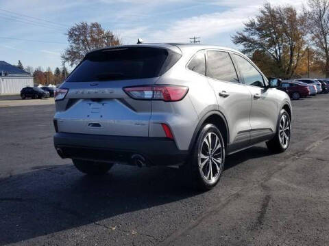 2022 Ford Escape SE