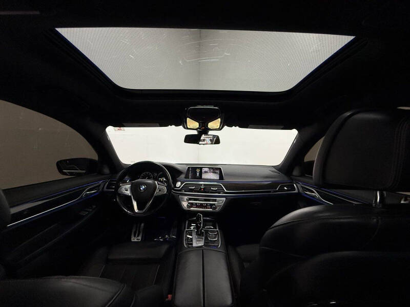 2018 BMW 7 Series 750i