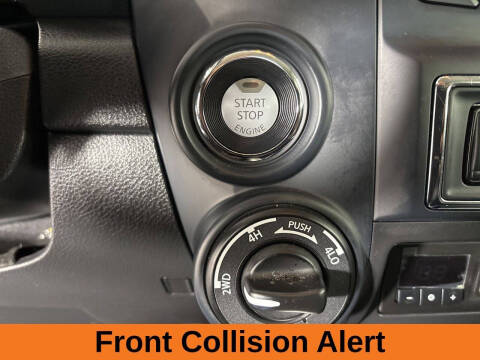 2024 Nissan Titan XD SV