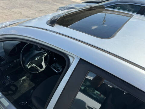 2014 Hyundai Accent SE