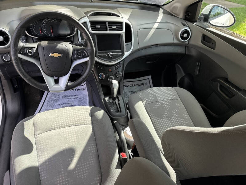 2020 Chevrolet Sonic LT