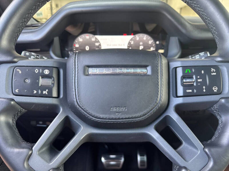 2024 Land Rover Defender 110 P400 X