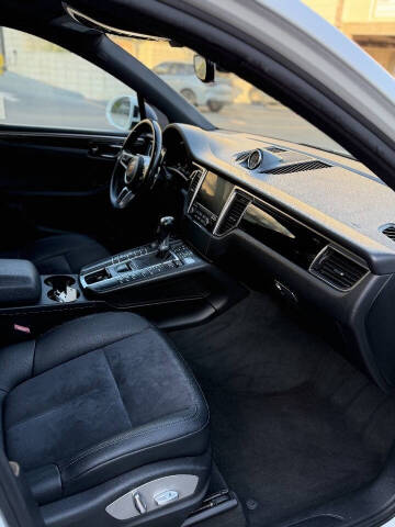 2018 Porsche Macan
