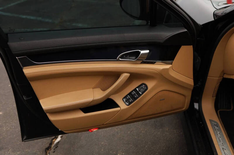 2013 Porsche Panamera