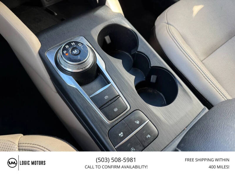 2020 Ford Escape Titanium