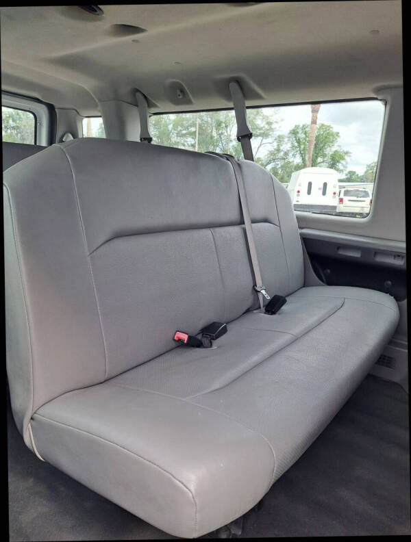 2013 Ford E-Series