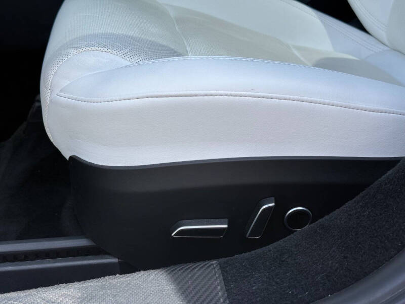 2022 Tesla Model S