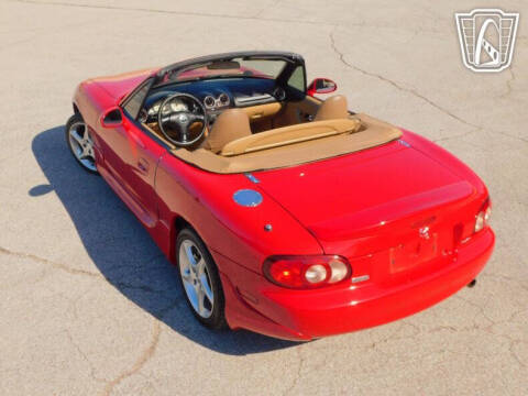 2002 Mazda MX-5 Miata LS