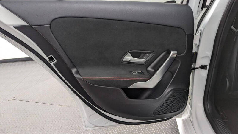 2019 Mercedes-Benz A-Class A 220