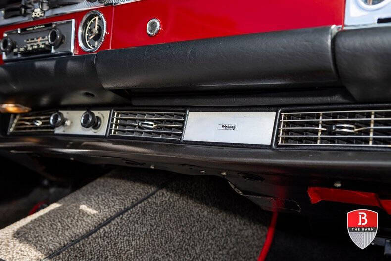 1970 Mercedes-Benz 280-Class