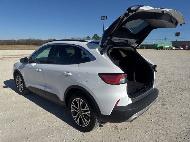2021 Ford Escape SEL