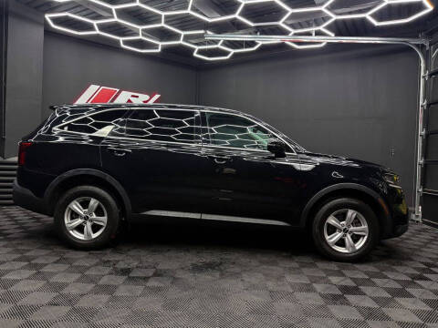 2023 Kia Sorento LX