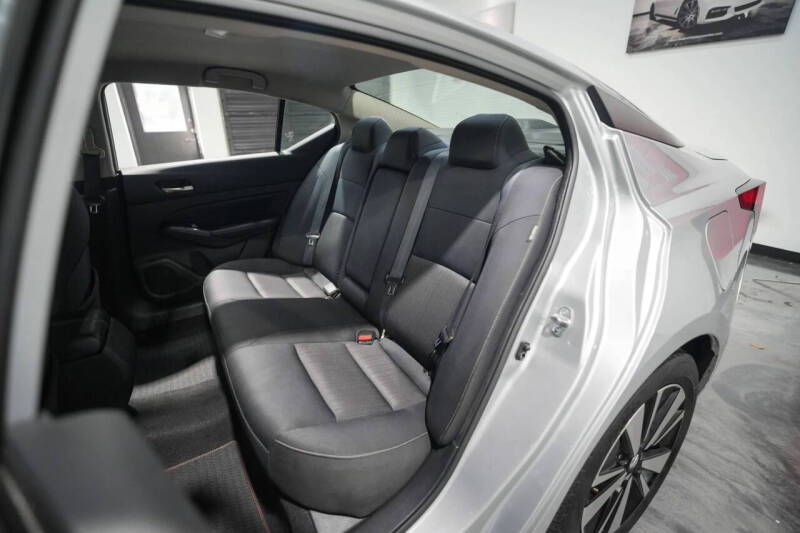 2021 Nissan Altima 2.5 SV