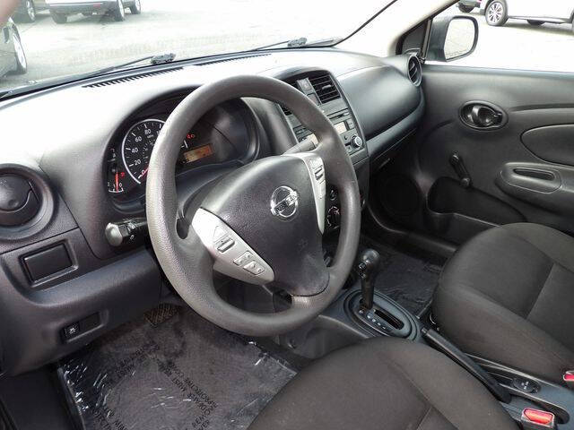 2015 Nissan Versa 1.6 S