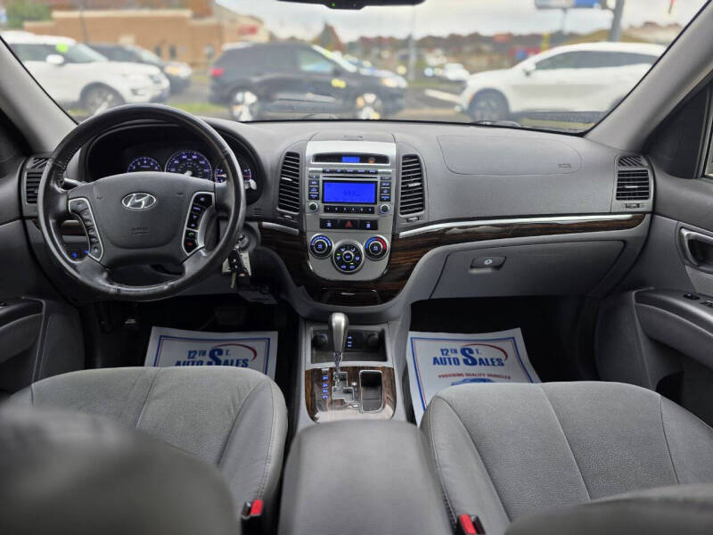 2011 Hyundai Santa Fe SE