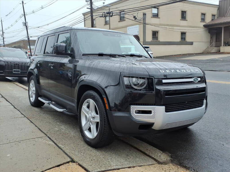 2023 Land Rover Defender 110 SE