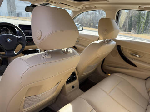 2013 BMW 3 Series 328i