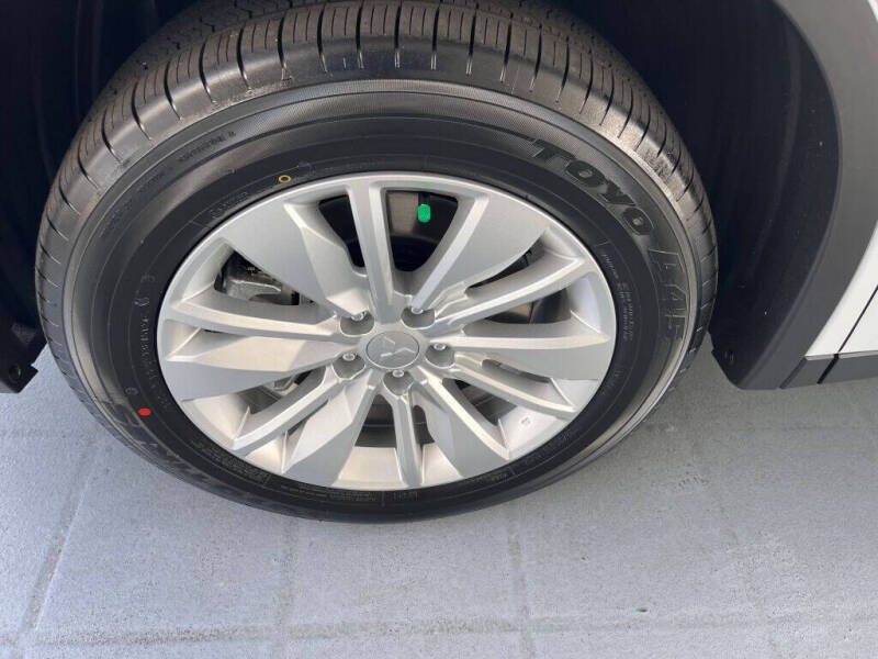 2025 Mitsubishi Outlander ES