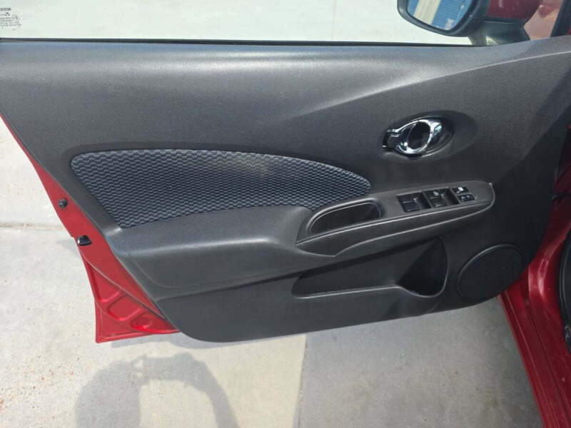 2016 Nissan Versa Note SV