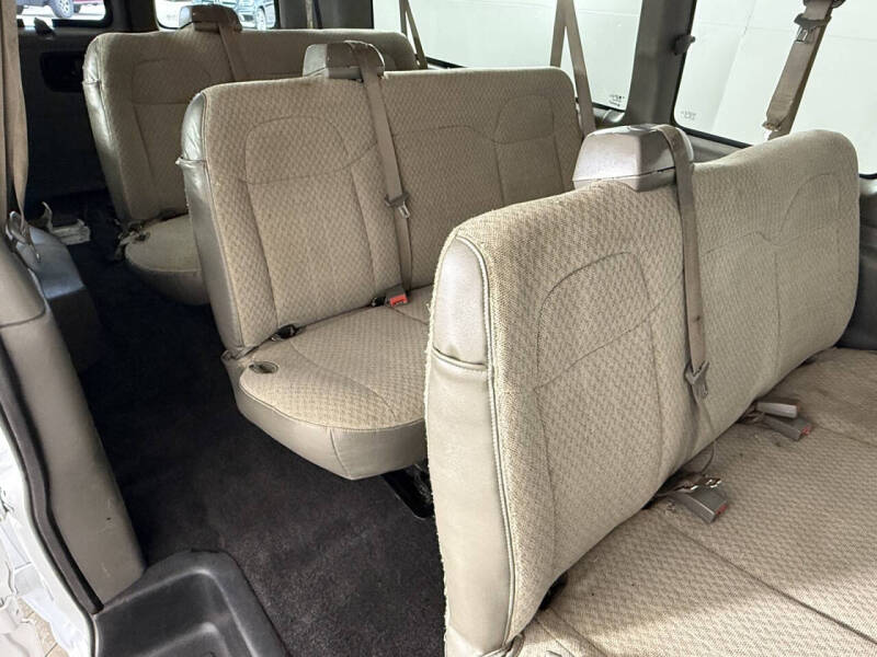 2016 Chevrolet Express LT 3500