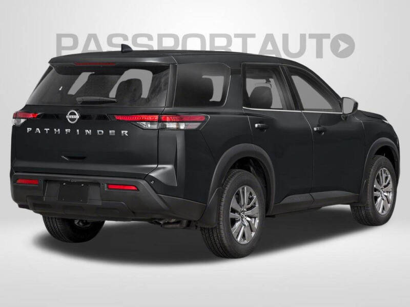 2024 Nissan Pathfinder S