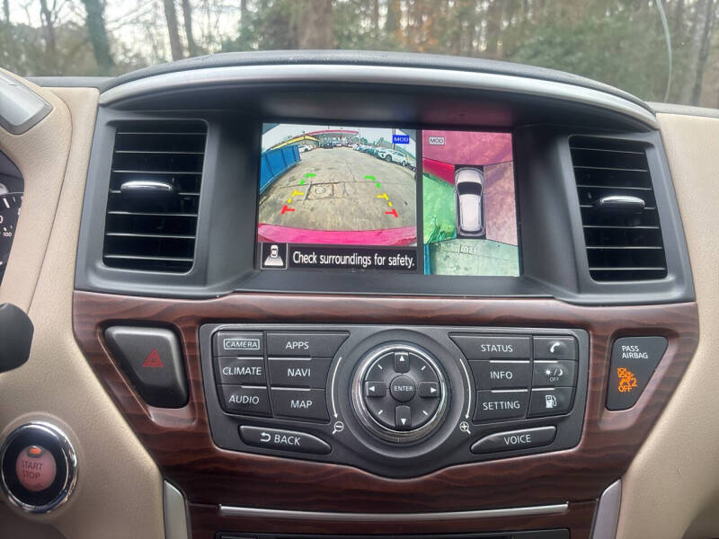 2020 Nissan Pathfinder Platinum