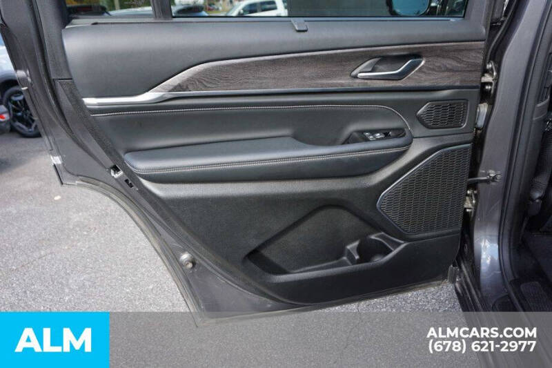 2023 Jeep Grand Cherokee L Overland