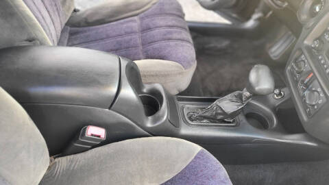 2000 Chevrolet Monte Carlo LS