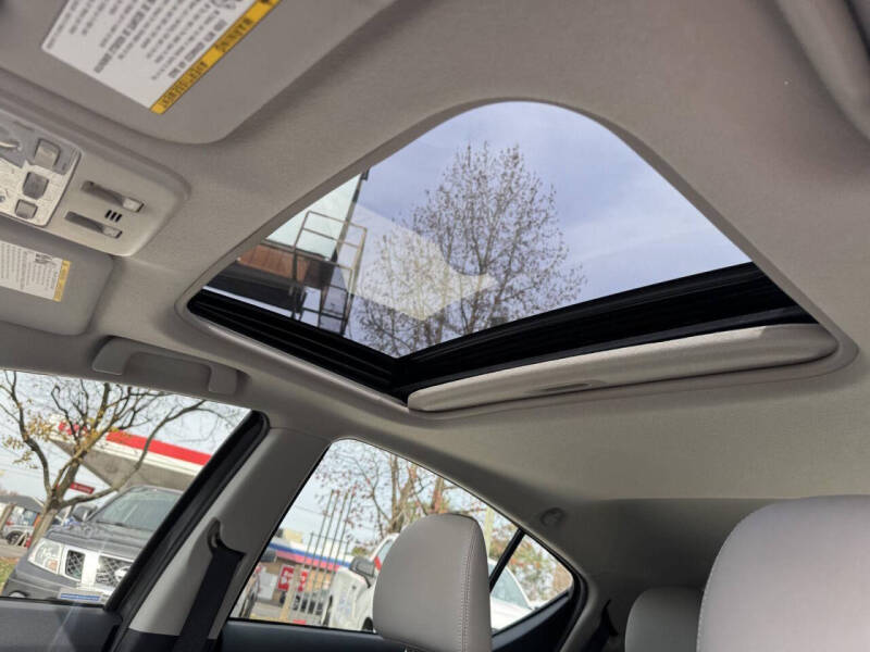 2018 Toyota Prius c Four