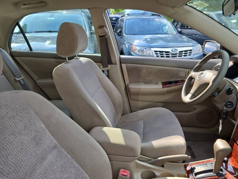 2006 Toyota Corolla LE