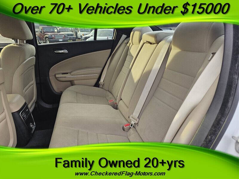 2012 Dodge Charger SE