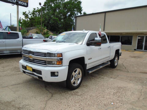 2015 Chevrolet Silverado 2500HD for sale at Campos Trucks & SUVs, Inc. in Houston TX