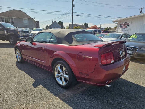 2006 Ford Mustang GT Deluxe
