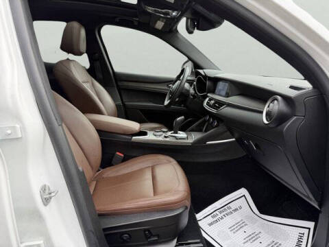 2022 Alfa Romeo Stelvio Ti