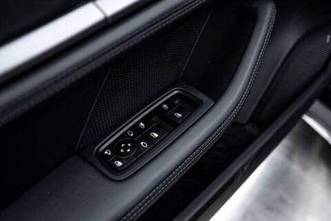 2025 Porsche Taycan 4 Cross Turismo