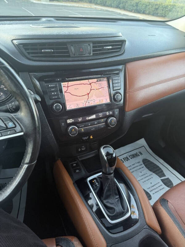 2018 Nissan Rogue SL