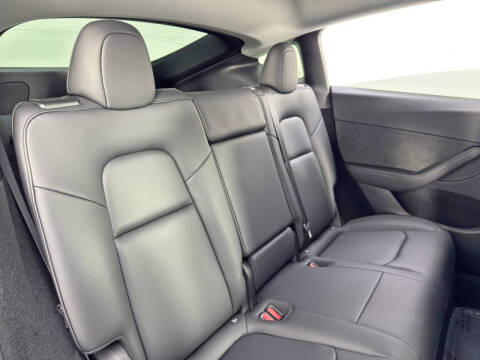 2024 Tesla Model Y Performance